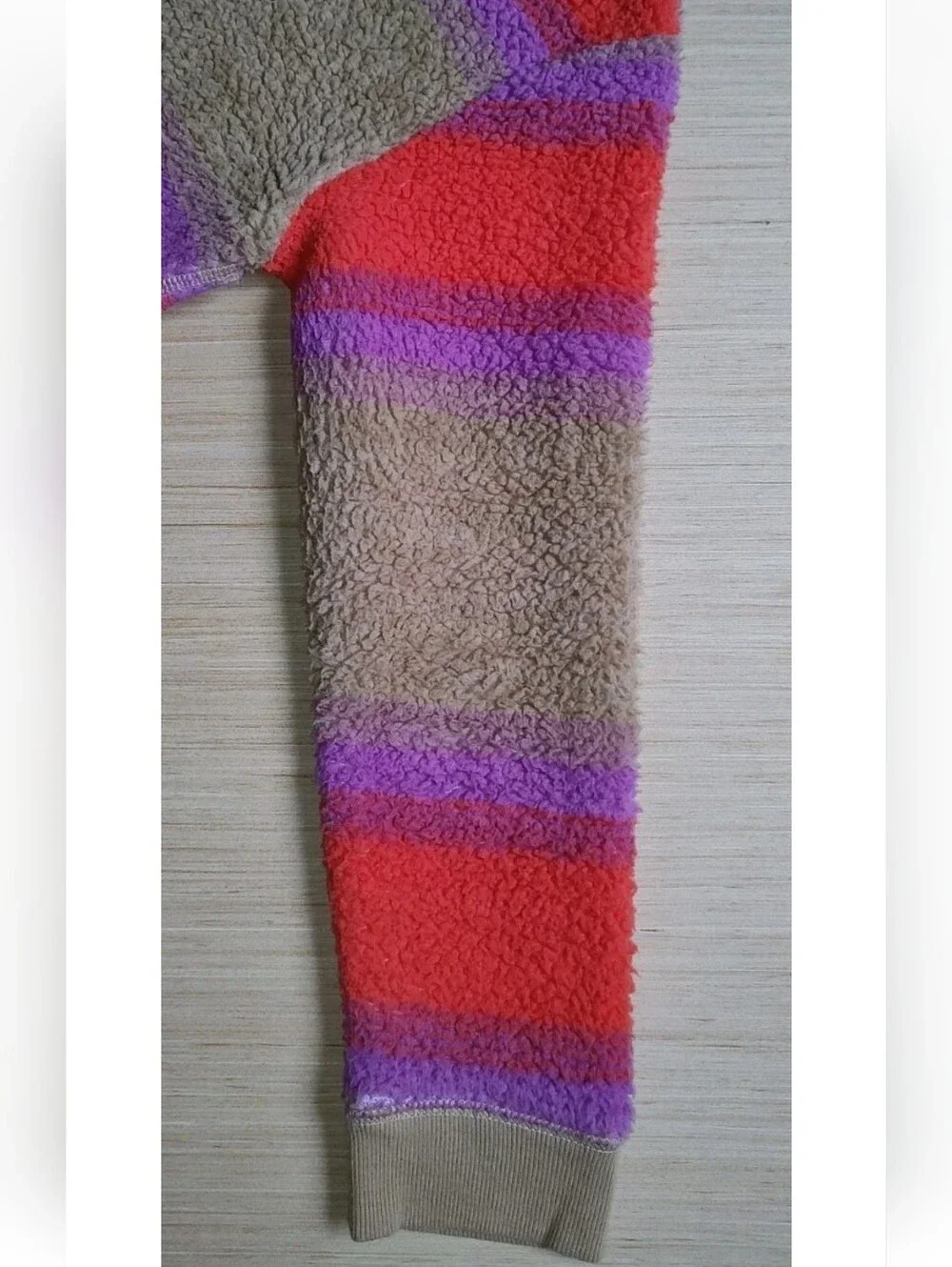 Koolaburra UGG Fuzzy Sherpa Pullover Sweatshirt Beige Orange Striped Sweater M P